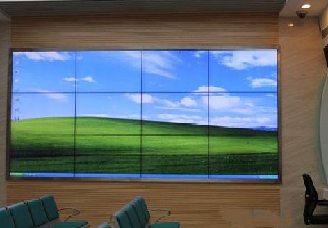 句容液晶拼接屏的另类用法。